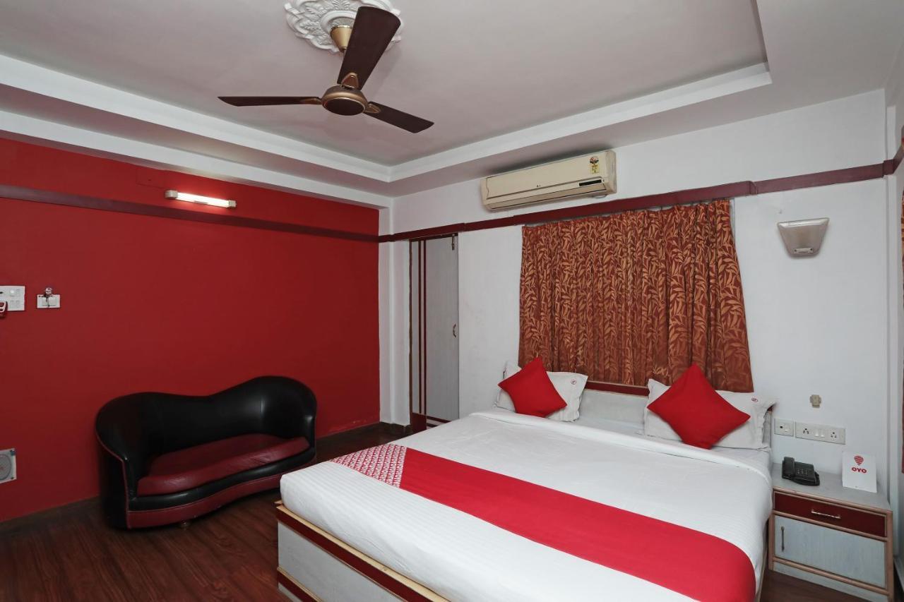 Oyo 26143 Hotel Abedin Kalkuta Zewnętrze zdjęcie