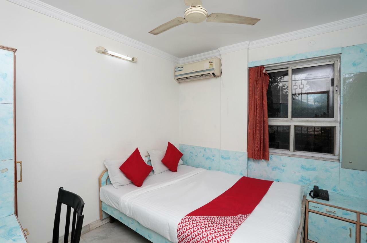 Oyo 26143 Hotel Abedin Kalkuta Zewnętrze zdjęcie